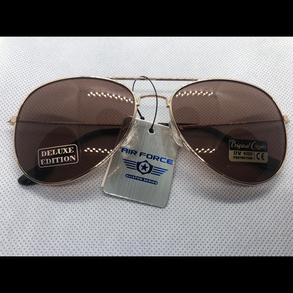 Deluxe Aviator Glasses 👓